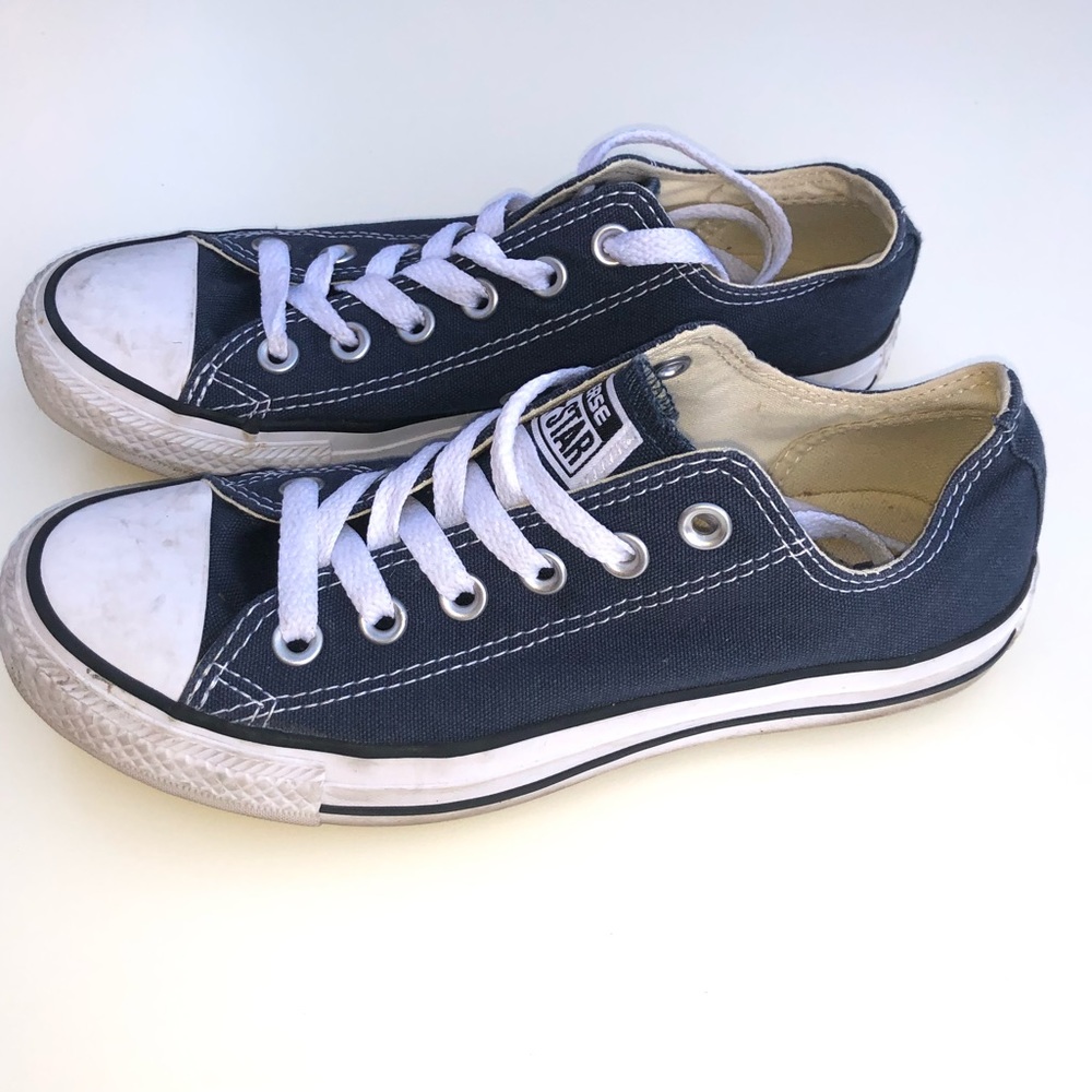 Converse “Chuck Taylor” low top shoes